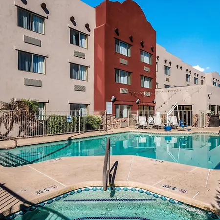 Red Lion Inn & Suites Goodyear Newly Renovated-2