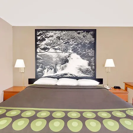Super 8 By Wyndham Athens-3