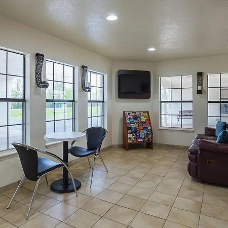 Motel 6-Madisonville, Tx-2
