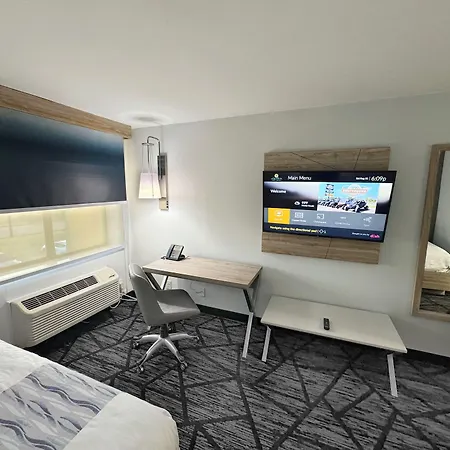 La Quinta By Wyndham Nashville Franklin-2