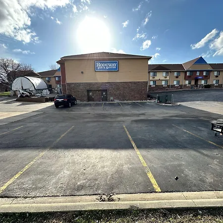 Rodeway Inn & Suites Madison East-2