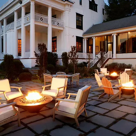 Tarrytown House Estate-2