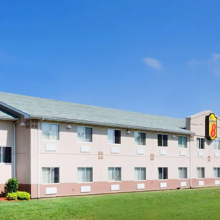 Super 8 By Wyndham Owensboro-3