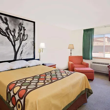 Super 8 By Wyndham Yucca Val/Joshua Tree Nat Pk Area-2
