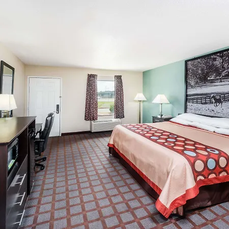 Super 8 Paducah-3