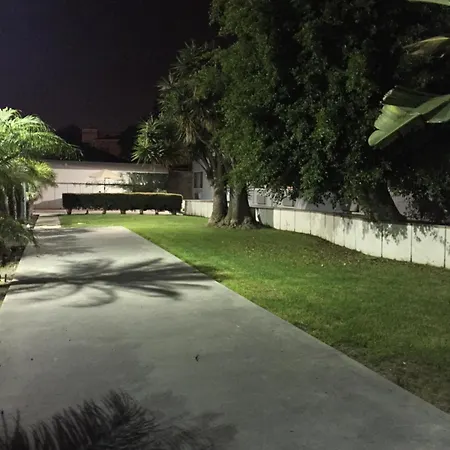 Ramada By Wyndham Torrance-3