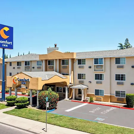 Comfort Inn Modesto-2