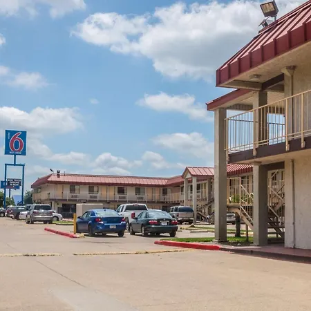 Motel 6-Mesquite, Tx - Rodeo - Convention Ctr-2