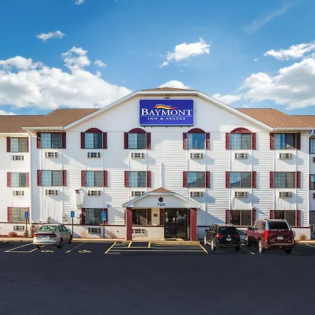 Baymont By Wyndham Cedar Rapids-3