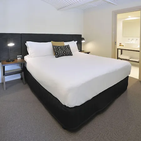 Grand Hotel Melbourne-3