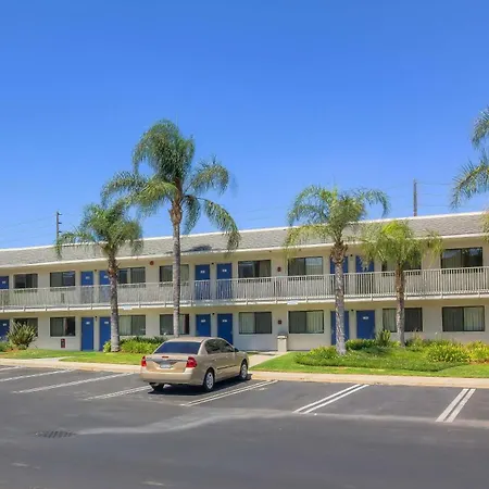 Vagabond Inn Sylmar-2