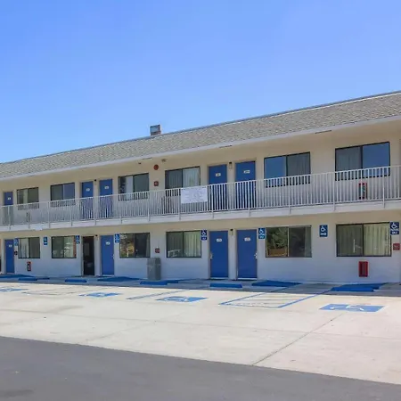 Vagabond Inn Sylmar-3