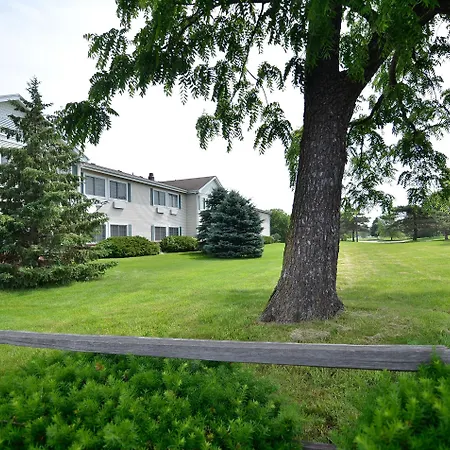 Best Western Plus University Park Inn & Suites-3