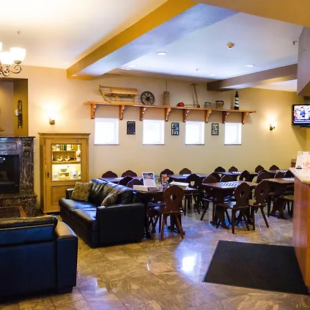 Fairbridge Inn & Suites Leavenworth-3