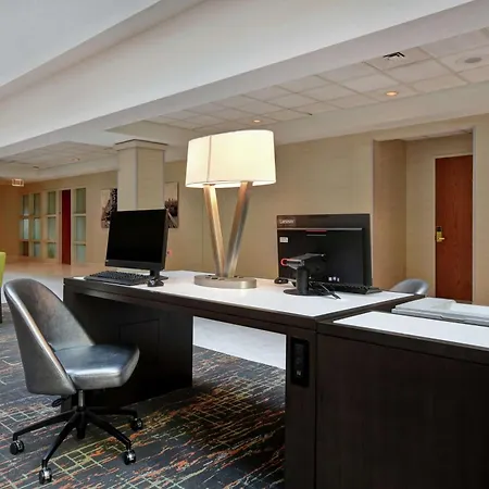 Embassy Suites Little Rock-2