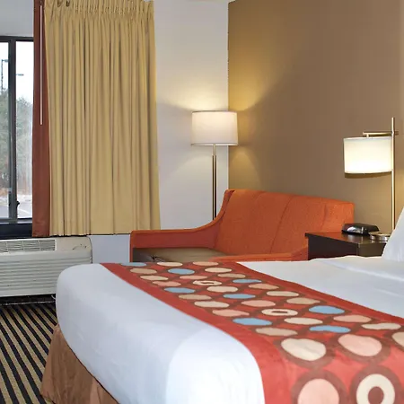 Super 8 By Wyndham Wausau-3