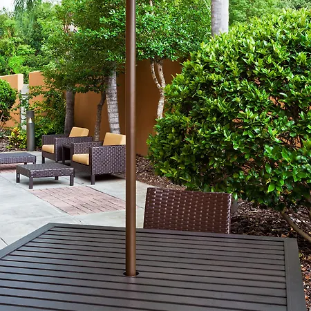 Courtyard Tampa Brandon-3