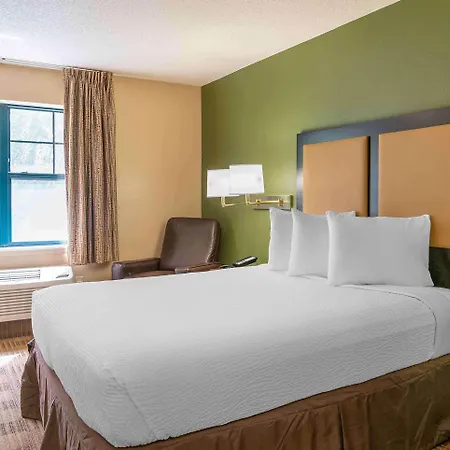 Extended Stay America Select Suites - Detroit - Sterling Heights-3
