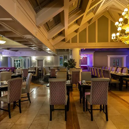 Treacys Oakwood Hotel, Shannon-2