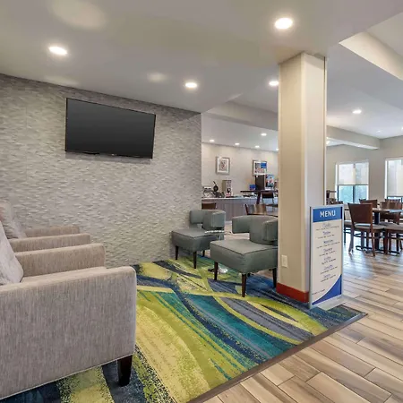 Best Western St. Clairsville Inn & Suites-2