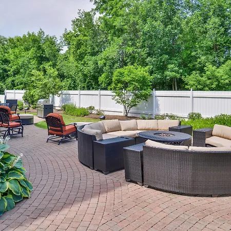 Fairfield Inn And Suites By Marriott Rochester West/Greece-2