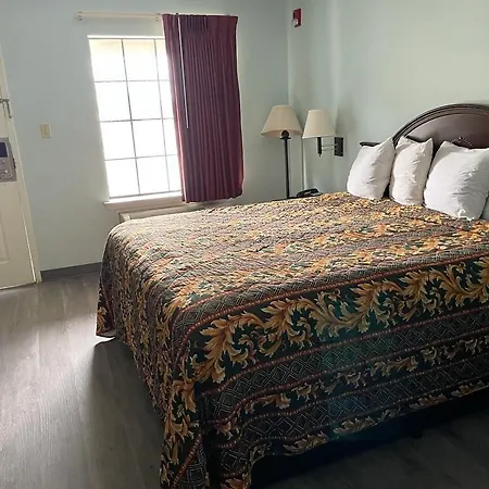 Americas Best Value Inn & Suites Slidell-3