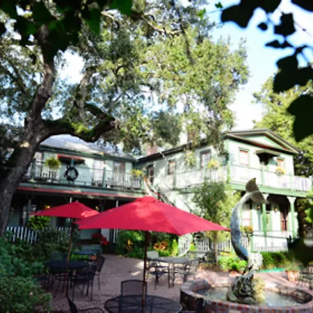 Florida House Inn-3