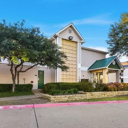 Hometowne Studios By Red Roof Dallas - North Addison - Tollway-3