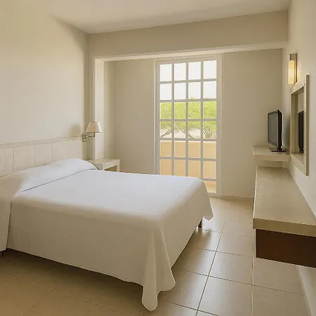Hotel Handall Cancun-3