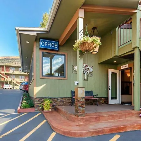 Rodeway Inn-2
