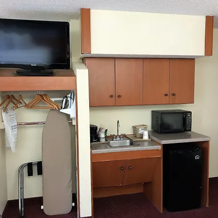 Sleep Inn & Suites Tallahassee-Capitol-2