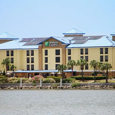 Holiday Inn Express Hotel & Suites Tampa-Rocky Point Island By Ihg-2