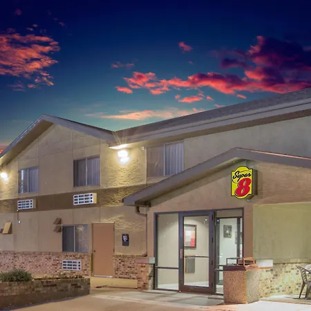 Super 8 By Wyndham Hastings-2