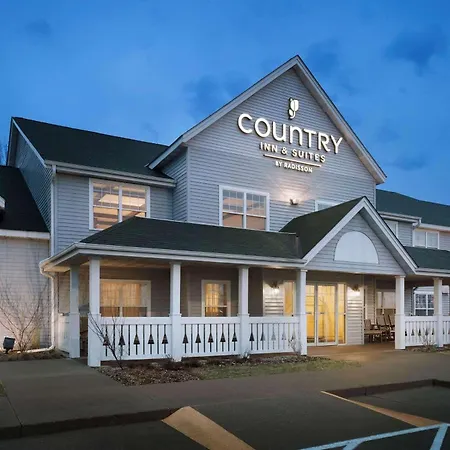 Country Inn & Suites By Radisson, Grinnell, Ia-2