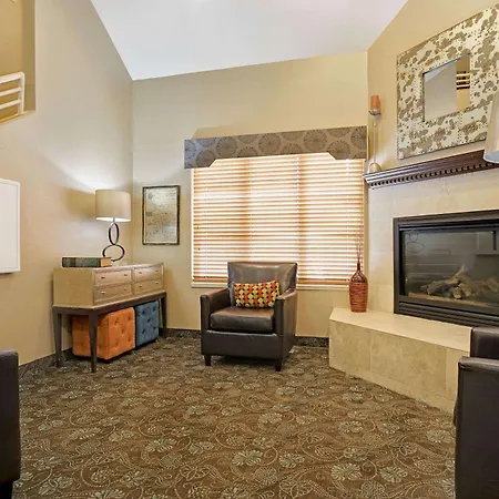 Days Inn By Wyndham Eagan Minnesota Near Mall Of America-3