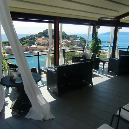 Hotel Vis A Vis-3