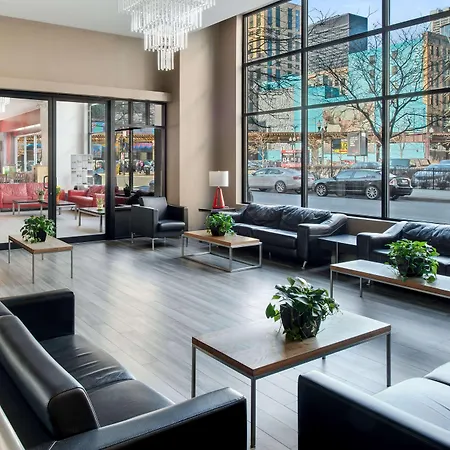 Travelodge By Wyndham Downtown Chicago-2