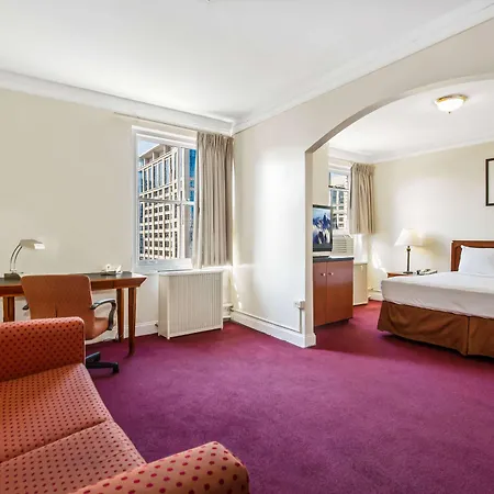 Travelodge By Wyndham Downtown Chicago-3