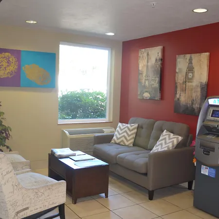 Super 8 By Wyndham Roseburg-3