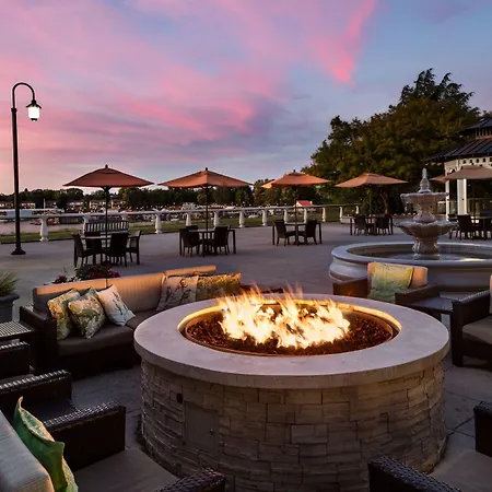 Courtyard By Marriott Portland North-2