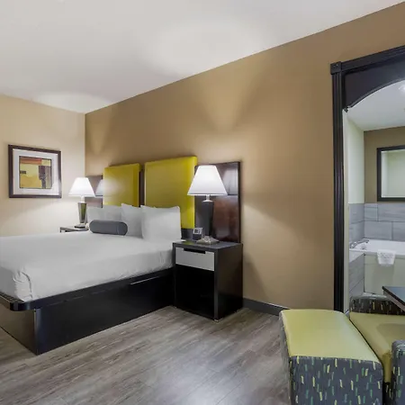 Best Western Plus Searcy Inn-3