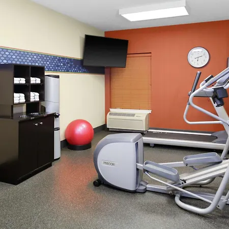Hampton Inn Portage-2