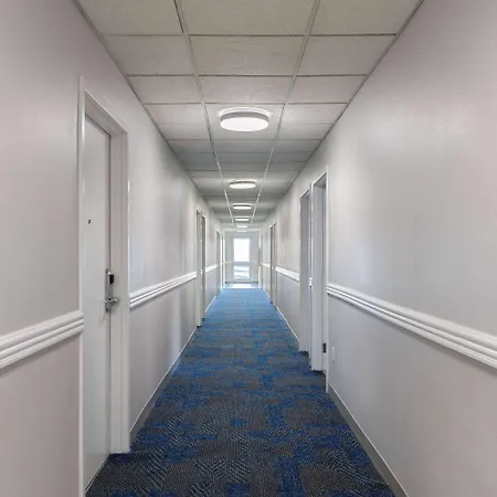 Microtel Inn Bowling Green-3