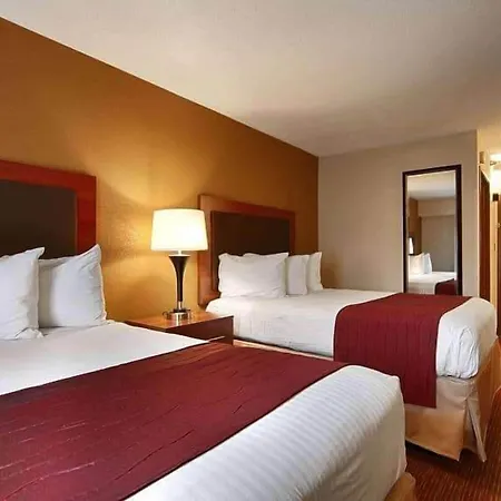Days Inn By Wyndham Indiana Benjamin Franklin Highway-3