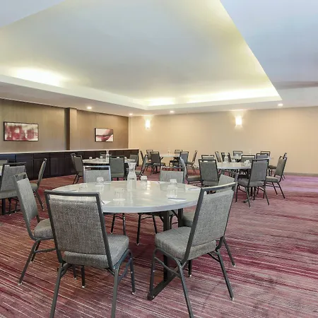 Courtyard By Marriott Monroe Airport-2