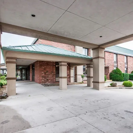 Quality Inn & Suites North-3