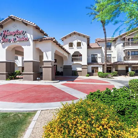 Hampton Inn & Suites Phoenix-Goodyear-3