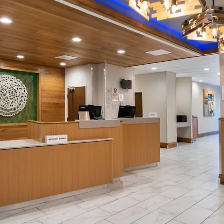 Fairfield Inn And Suites By Marriott Bakersfield Central-2