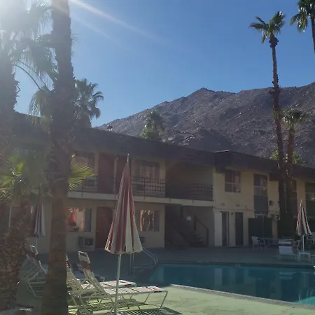 Desert Lodge-3