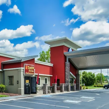 Days Inn & Suites By Wyndham Johnson City-3